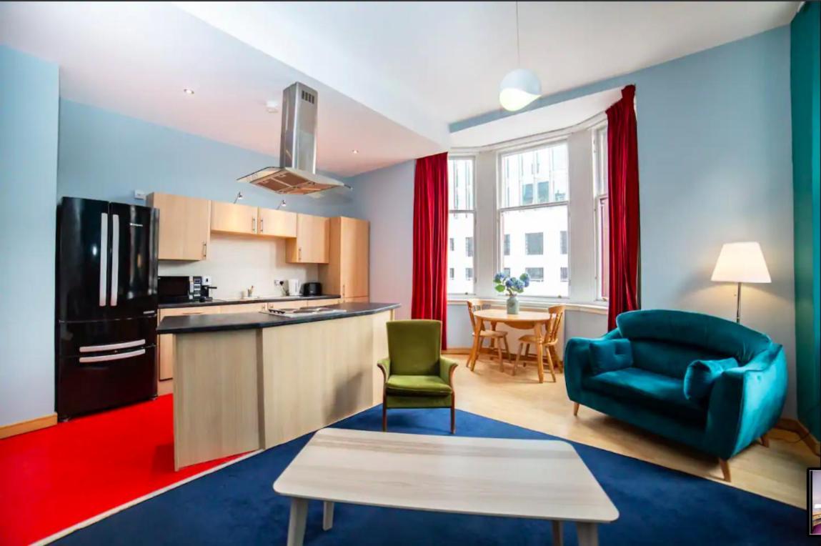 Renfield Apartment, Bright And Spacious